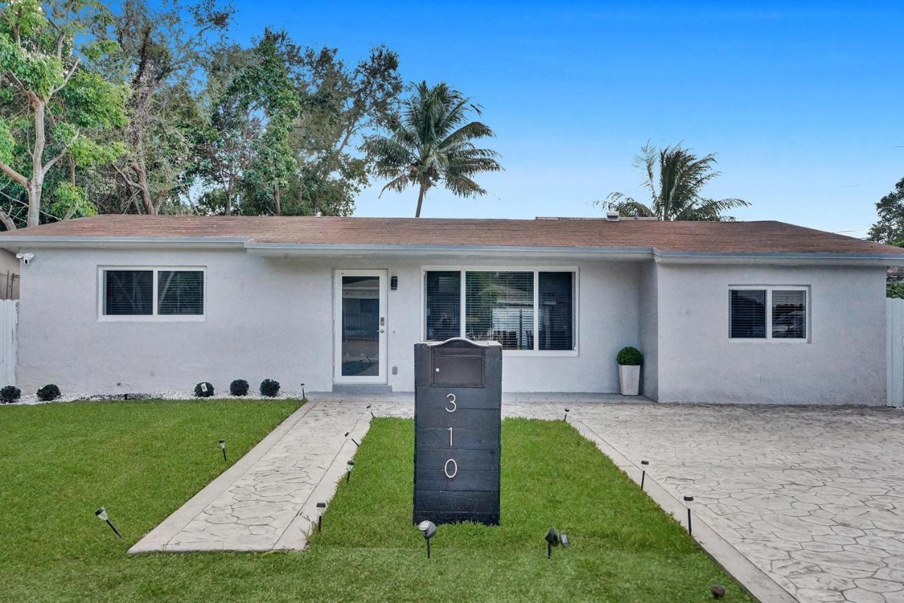 Cryptocabana Miami Luaran gambar